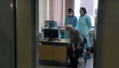 EPIDEMIJA U RASINSKOM OKRUGU: Još 94 slučaja korone, u opštoj bolnici čak 130 pacijenata EPIDEMIJA U RASINSKOM OKRUGU: Još 94 slučaja korone, u opštoj bolnici čak 130 pacijenata