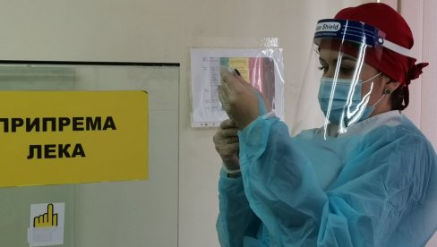 ДОКТОРКА СТОКИЋ: У Србији вакцинисано више од 426.000 особа ДОКТОРКА СТОКИЋ: У Србији вакцинисано више од 426.000 особа