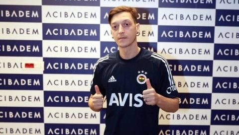ОЗИЛ О ПОВРАТКУ У НЕМАЧКУ РЕПРЕЗЕНТАЦИЈУ: Никада више... ОЗИЛ О ПОВРАТКУ У НЕМАЧКУ РЕПРЕЗЕНТАЦИЈУ: Никада више...