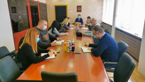НЕМА ОПУШТАЊА: Корона у шабачком крају – хоспитализовано троје деце, вакцину примило 5.257 људи НЕМА ОПУШТАЊА: Корона у шабачком крају – хоспитализовано троје деце, вакцину примило 5.257 људи