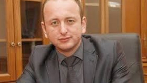 CRNA GORA JE BANKROTIRALA! Milan Knežević - Milo preti svima, najavljuje ratove, a država u opasnosti da bukvalno prosi po svetu CRNA GORA JE BANKROTIRALA! Milan Knežević - Milo preti svima, najavljuje ratove, a država u opasnosti da bukvalno prosi po svetu