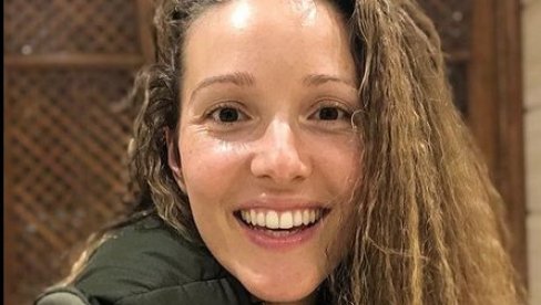 ЈЕЛЕНА СЕ ОГЛАСИЛА ПОСЛЕ ВЕЛИКЕ НОВАКОВЕ ПОБЕДЕ: Имала је да поручи само једну реч - слика све говори (ФОТО) ЈЕЛЕНА СЕ ОГЛАСИЛА ПОСЛЕ ВЕЛИКЕ НОВАКОВЕ ПОБЕДЕ: Имала је да поручи само једну реч - слика све говори (ФОТО)