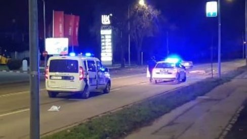 ПИЈАН ИЗАЗВАО ТЕШКУ НЕСРЕЋУ У НОВОМ САДУ: Четири особе повређене, аутомобили потпуно смрскани - возач имао 2,88 промила алкохола у крви ПИЈАН ИЗАЗВАО ТЕШКУ НЕСРЕЋУ У НОВОМ САДУ: Четири особе повређене, аутомобили потпуно смрскани - возач имао 2,88 промила алкохола у крви