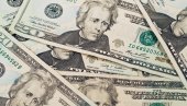 РУСИЈА НАСТАВЉА ДА СЕ ОСЛОБАЂА ДОЛАРА: Са 96 милијарди смањен на четири РУСИЈА НАСТАВЉА ДА СЕ ОСЛОБАЂА ДОЛАРА: Са 96 милијарди смањен на четири