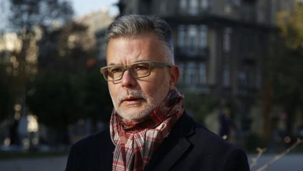 АМБАСАДОР ИТАЛИЈЕ ДА СЕ ЈАВНО ИЗВИНИ Дејан Ристић: Грубо и јавно искривљавање геноцида над Србима, Јеврејима и Ромима АМБАСАДОР ИТАЛИЈЕ ДА СЕ ЈАВНО ИЗВИНИ Дејан Ристић: Грубо и јавно искривљавање геноцида над Србима, Јеврејима и Ромима