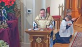СВЕШТЕНИК ИСТЕРИВАО ЂАВОЛА ИЗ АМЕРИЧКИХ ИЗБОРА: Црква хитно реаговала (ВИДЕО) СВЕШТЕНИК ИСТЕРИВАО ЂАВОЛА ИЗ АМЕРИЧКИХ ИЗБОРА: Црква хитно реаговала (ВИДЕО)