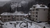 CRNA TRAVA DOBILA STRUJU: U većem delu opštine normalizovano snabdevanje CRNA TRAVA DOBILA STRUJU: U većem delu opštine normalizovano snabdevanje