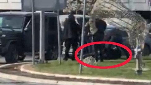 ПАО ВЕЉА НЕВОЉА: Снимак привођења са београдског аеродрома (ВИДЕО) ПАО ВЕЉА НЕВОЉА: Снимак привођења са београдског аеродрома (ВИДЕО)