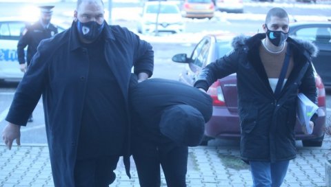 ВАЈУКИЋУ ОДРЕЂЕН ПРИТВОР: Након што је пуштен из полиције бацио тело убијеног у бунар ВАЈУКИЋУ ОДРЕЂЕН ПРИТВОР: Након што је пуштен из полиције бацио тело убијеног у бунар