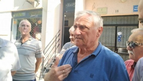 НЕЋЕ ОДУСТАТИ ОД СВОГ НОВЦА: Нова влада - нада за бивше запослене у пропалим предузећима НЕЋЕ ОДУСТАТИ ОД СВОГ НОВЦА: Нова влада - нада за бивше запослене у пропалим предузећима