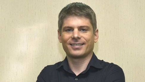 SERIJAL O SRBIJI NA FRANCUSKOJ TV: Arno Gujon - Pokazaćemo realnu sliku o nama SERIJAL O SRBIJI NA FRANCUSKOJ TV: Arno Gujon - Pokazaćemo realnu sliku o nama