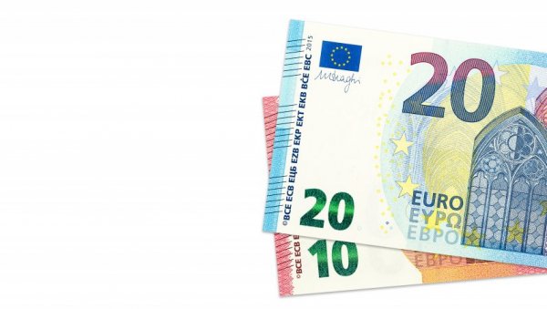 ВОДИЧ ЗА ГРАЂАНЕ: Ово су одговори на пет најчешћих питања у вези са 60 евра помоћи ВОДИЧ ЗА ГРАЂАНЕ: Ово су одговори на пет најчешћих питања у вези са 60 евра помоћи