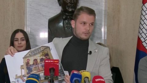 КО ЈЕ ЗАЛИВАО “НИЧИЈЕ” БИЛБОРДЕ: Градоначелник Бањалуке Драшко Станивуковић спрема кривичне пријаве против бивше власти због незаконитости КО ЈЕ ЗАЛИВАО “НИЧИЈЕ” БИЛБОРДЕ: Градоначелник Бањалуке Драшко Станивуковић спрема кривичне пријаве против бивше власти због незаконитости