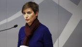 ПРЕМИЈЕРКА ОБЈАВИЛА ДОБРЕ ВЕСТИ: Држава разматра још један вид секторске помоћи ПРЕМИЈЕРКА ОБЈАВИЛА ДОБРЕ ВЕСТИ: Држава разматра још један вид секторске помоћи