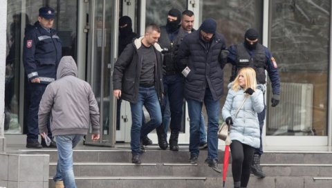 ЗЕЛЕНАШУ ПЕТ ГОДИНА ЗАТВОРА: У Бањалуци Врховни суд потврдио пресуду Горану Кнежевићу (46) из Приједора ЗЕЛЕНАШУ ПЕТ ГОДИНА ЗАТВОРА: У Бањалуци Врховни суд потврдио пресуду Горану Кнежевићу (46) из Приједора
