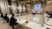 MINISTAR MALI U PARIZU: Sastanak sa francuskim privrednicima MINISTAR MALI U PARIZU: Sastanak sa francuskim privrednicima