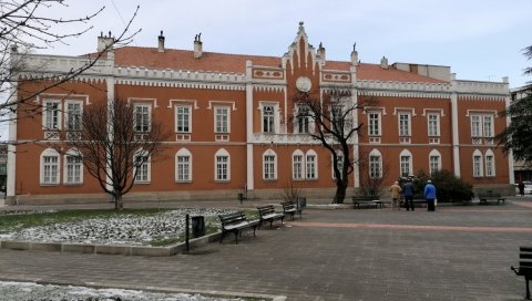 ПОМОЋ ЗА 80 УЧЕНИКА И СТУДЕНАТА: Град Вршац расписао конкурс за доделу новца младима ПОМОЋ ЗА 80 УЧЕНИКА И СТУДЕНАТА: Град Вршац расписао конкурс за доделу новца младима