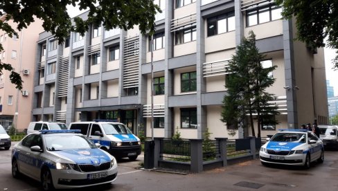 KO JE KRIV ZA BRUTALNO PREBIJANJE?: Vrhovni sud RS o slučaju premlaćivanja Slobodana Vasiljevića u Šekovićima KO JE KRIV ZA BRUTALNO PREBIJANJE?: Vrhovni sud RS o slučaju premlaćivanja Slobodana Vasiljevića u Šekovićima