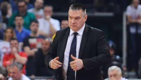 ПАШУТИН И ГОРДОН ПРЕД ПАРТИЗАН: Најважнија ствар је да будемо агресивни у одбрани ПАШУТИН И ГОРДОН ПРЕД ПАРТИЗАН: Најважнија ствар је да будемо агресивни у одбрани
