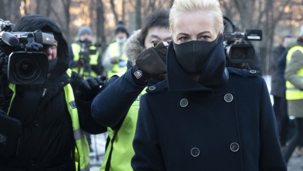 ЈУЛИЈА НАВАЉНА ОТПУТОВАЛА У НЕМАЧКУ? Адвокатица необавештена - Не знам, није ми рекла ЈУЛИЈА НАВАЉНА ОТПУТОВАЛА У НЕМАЧКУ? Адвокатица необавештена - Не знам, није ми рекла
