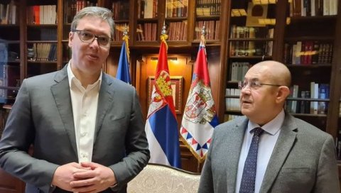 ПАСТОР О ВУЧИЋУ: Глас разума и брига о интересима своје државе ПАСТОР О ВУЧИЋУ: Глас разума и брига о интересима своје државе