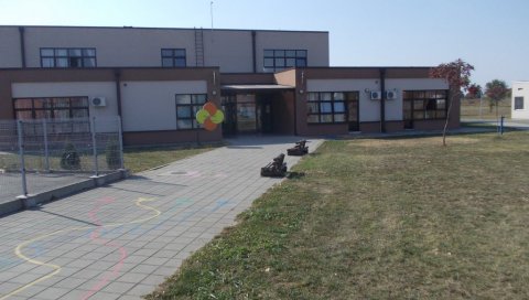 У ВРТИЋИМА МЕСТА ЗА СВЕ МАЛИШАНЕ: Општина Рума и у овој години наставља са улагањима у предшколске установе У ВРТИЋИМА МЕСТА ЗА СВЕ МАЛИШАНЕ: Општина Рума и у овој години наставља са улагањима у предшколске установе