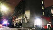 У ПОЖАРУ СТРАДАО ЛЕКАР И ТРИ ПАЦИЈЕНТА: Страшна трагедија у ковид болници у Украјини У ПОЖАРУ СТРАДАО ЛЕКАР И ТРИ ПАЦИЈЕНТА: Страшна трагедија у ковид болници у Украјини