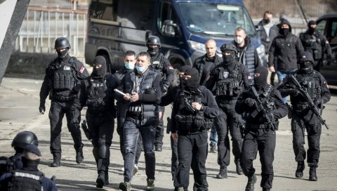 ПЛАН СПРОВЕДЕН У СТРОГОЈ ТАЈНОСТИ: Све почело од убиства Салета Мутавог - 12 дана након хапшења откривени нови детаљи ПЛАН СПРОВЕДЕН У СТРОГОЈ ТАЈНОСТИ: Све почело од убиства Салета Мутавог - 12 дана након хапшења откривени нови детаљи