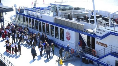 ZA DEVET MESECI MILION TURISTA: Broj gostiju raste svakog meseca, u prestonici najbrojniji posetioci iz Turske i Rusije ZA DEVET MESECI MILION TURISTA: Broj gostiju raste svakog meseca, u prestonici najbrojniji posetioci iz Turske i Rusije
