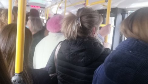 УЖАС У АУТОБУСУ 26: Мушкарац сексуално узнемиравао девојку (18) - полиција га идентификовала и ухапсила УЖАС У АУТОБУСУ 26: Мушкарац сексуално узнемиравао девојку (18) - полиција га идентификовала и ухапсила
