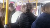 УЖАС У АУТОБУСУ 26: Мушкарац сексуално узнемиравао девојку (18) - полиција га идентификовала и ухапсила УЖАС У АУТОБУСУ 26: Мушкарац сексуално узнемиравао девојку (18) - полиција га идентификовала и ухапсила