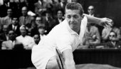 TUŽNE VESTI PRED AUSTRALIJAN OPEN: Preminuo legendarni teniser, nekadašnji broj jedan TUŽNE VESTI PRED AUSTRALIJAN OPEN: Preminuo legendarni teniser, nekadašnji broj jedan