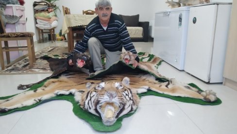PREPARIRAO 12.000 ŽIVOTINJA: Dragan Milosavljević, iz Drenovca, kod Paraćina, za 40 godina, punio gotovo sve evropske vrste faune PREPARIRAO 12.000 ŽIVOTINJA: Dragan Milosavljević, iz Drenovca, kod Paraćina, za 40 godina, punio gotovo sve evropske vrste faune