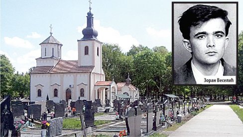 KONAČNO ĆE NAĆI SVOJ MIR: Posmrtni ostaci heroja sa Košara Zorana Veselića , 22 godine posle pogibije, biće danas sahranjeni u Laćarku KONAČNO ĆE NAĆI SVOJ MIR: Posmrtni ostaci heroja sa Košara Zorana Veselića , 22 godine posle pogibije, biće danas sahranjeni u Laćarku