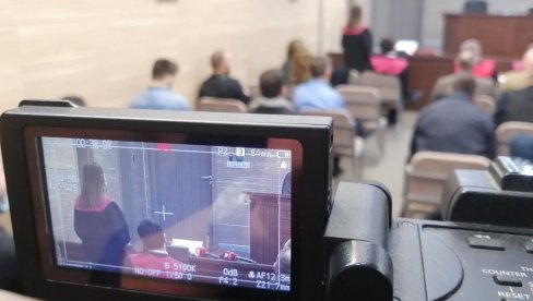 ADVOKATI ODBRANE NAJAVLJUJU ŽALBU: Održano prvo pripremno ročište za ubistvo Olivera Ivanovića ADVOKATI ODBRANE NAJAVLJUJU ŽALBU: Održano prvo pripremno ročište za ubistvo Olivera Ivanovića