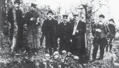 DIRLJIVI PRIZORI U SRBIJI: Ovaj svet je suviše prepatio da bi mogao bučno da se raduje DIRLJIVI PRIZORI U SRBIJI: Ovaj svet je suviše prepatio da bi mogao bučno da se raduje
