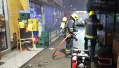 POŽAR NA BANOVOM BRDU: Gori prodavnica na pijaci, vatrogasne ekipe na licu mesta! POŽAR NA BANOVOM BRDU: Gori prodavnica na pijaci, vatrogasne ekipe na licu mesta!