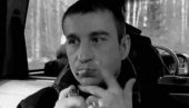 PREMINUO POZNATI GLUMAC: Predvideo je svoju smrt, a ostaće upamćen po čuvenoj seriji PREMINUO POZNATI GLUMAC: Predvideo je svoju smrt, a ostaće upamćen po čuvenoj seriji