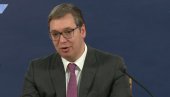 ВЕЛИКЕ ВУЧИЋЕВЕ НАЈАВЕ: Сутра стиже још 500.000 доза кинеске вакцине, ускоро и нова новчана помоћ ВЕЛИКЕ ВУЧИЋЕВЕ НАЈАВЕ: Сутра стиже још 500.000 доза кинеске вакцине, ускоро и нова новчана помоћ
