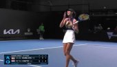 OSMEH KOJI ĆE POBEDITI SVE: Ovako je Olga Danilović proslavila pobedu (VIDEO) OSMEH KOJI ĆE POBEDITI SVE: Ovako je Olga Danilović proslavila pobedu (VIDEO)