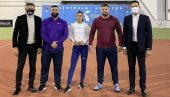 УВЕК УЗ ШАМПИОНЕ Министар Удовичић посетио тренинг атлетичара УВЕК УЗ ШАМПИОНЕ Министар Удовичић посетио тренинг атлетичара