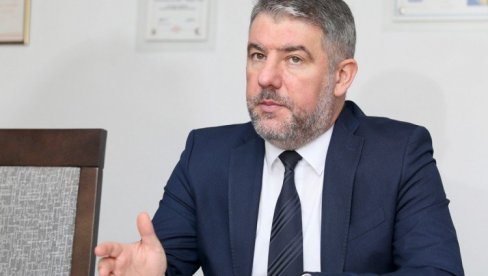 GRAĐANI ĆE MOĆI DA SE PRIAJVE: Šeranić poručio da dinamika vakcinacije zavisi od dopremanja vakcina GRAĐANI ĆE MOĆI DA SE PRIAJVE: Šeranić poručio da dinamika vakcinacije zavisi od dopremanja vakcina