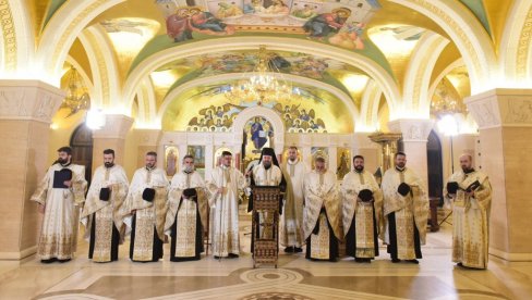 IZABRAĆE SE TRI NOVA EPISKOPA: Sabor SPC biće održan u Kripti Hrama Svetog Save 23. ili 24. maja IZABRAĆE SE TRI NOVA EPISKOPA: Sabor SPC biće održan u Kripti Hrama Svetog Save 23. ili 24. maja
