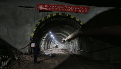 ДО КРАЈА ГОДИНЕ АУТО-ПУТЕМ ОД ЧАЧКА ДО ПОЖЕГЕ: Радови на најзахтевнијој деоници Милоша Великог напредују пуном паром (ФОТО) ДО КРАЈА ГОДИНЕ АУТО-ПУТЕМ ОД ЧАЧКА ДО ПОЖЕГЕ: Радови на најзахтевнијој деоници Милоша Великог напредују пуном паром (ФОТО)