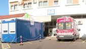 BEZ POŠTOVANJA MERA NI VAKCINA NEĆE POMOĆI: Još 30 obolelih od korone u Herceg Novom BEZ POŠTOVANJA MERA NI VAKCINA NEĆE POMOĆI: Još 30 obolelih od korone u Herceg Novom