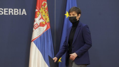 ХОЋЕ ЛИ СЕ ПООШТРАВАТИ МЕРЕ У СРБИЈИ? Премијерка открила план Кризног штаба, ево где се појачава надзор ХОЋЕ ЛИ СЕ ПООШТРАВАТИ МЕРЕ У СРБИЈИ? Премијерка открила план Кризног штаба, ево где се појачава надзор