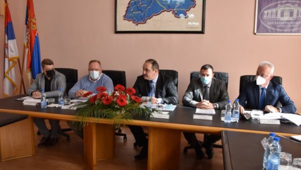 САСТАНАК У ЛЕСКОВЦУ: Разговор о смањењу ризика од поплава и других елементарних непогода САСТАНАК У ЛЕСКОВЦУ: Разговор о смањењу ризика од поплава и других елементарних непогода