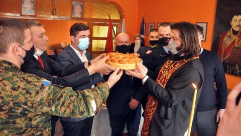 ПРОСЛАВЉЕНА КРСНА СЛАВА: Борачка организација Бијељина обележила Света три јерарха ПРОСЛАВЉЕНА КРСНА СЛАВА: Борачка организација Бијељина обележила Света три јерарха