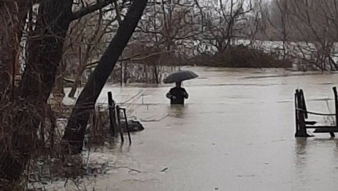 KATASTROFALNE POPLAVE SU REZULTAT KLIMATSKIH PROMENA: Istraživanja utvrdila da je mogućnost nepogoda veća i do devet puta KATASTROFALNE POPLAVE SU REZULTAT KLIMATSKIH PROMENA: Istraživanja utvrdila da je mogućnost nepogoda veća i do devet puta