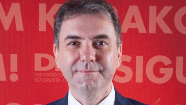 ТУЖИЛАШТВО ТРАЖИ УКИДАЊЕ ИМУНИТЕТА: Кривично гоњење посланика ДПС Петра Ивановића због афере Абу Даби ТУЖИЛАШТВО ТРАЖИ УКИДАЊЕ ИМУНИТЕТА: Кривично гоњење посланика ДПС Петра Ивановића због афере Абу Даби